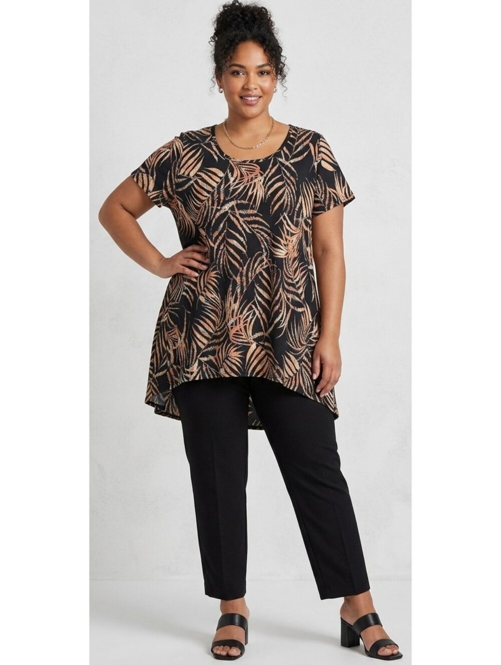 Star Vixen Woman's Plus Size Tropical Palm Leaf Print High-Low Tunic Top
